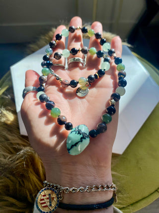 Grounded in the Beauty Short Necklace